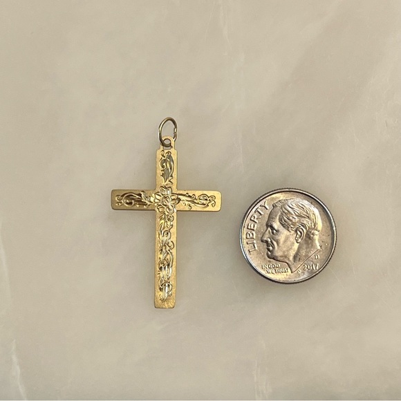 14k Gold Cross - Picture 3 of 13